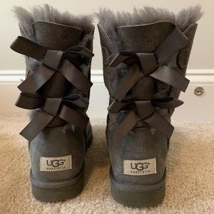 Bailey Bow Uggs